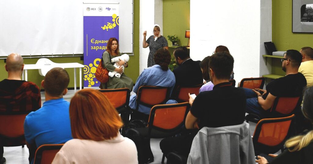 IDP Adaptation in New Communities: Regional Forum Theater Performance Held in Kyiv