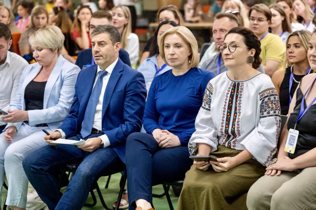 Підсумки першого етапу програми 