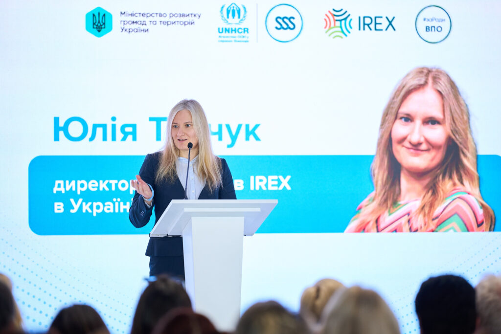 Ukraine Launches Signing of Declaration on Involving Internally Displaced Persons in Recovery Efforts: Initiative Presented at Third All-Ukrainian Forum of IDP Councils